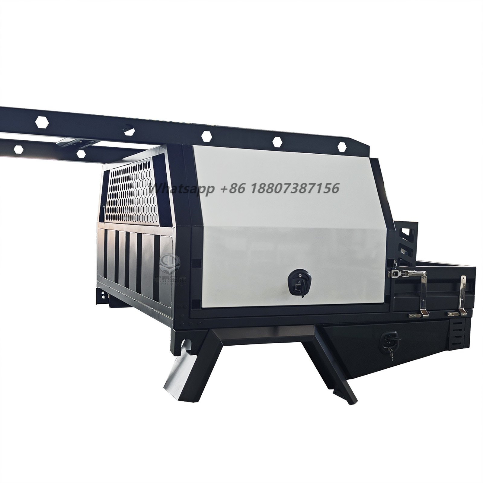Outdoor Camping Ute - صندوق أدوات من الألومنيوم مع غطاء