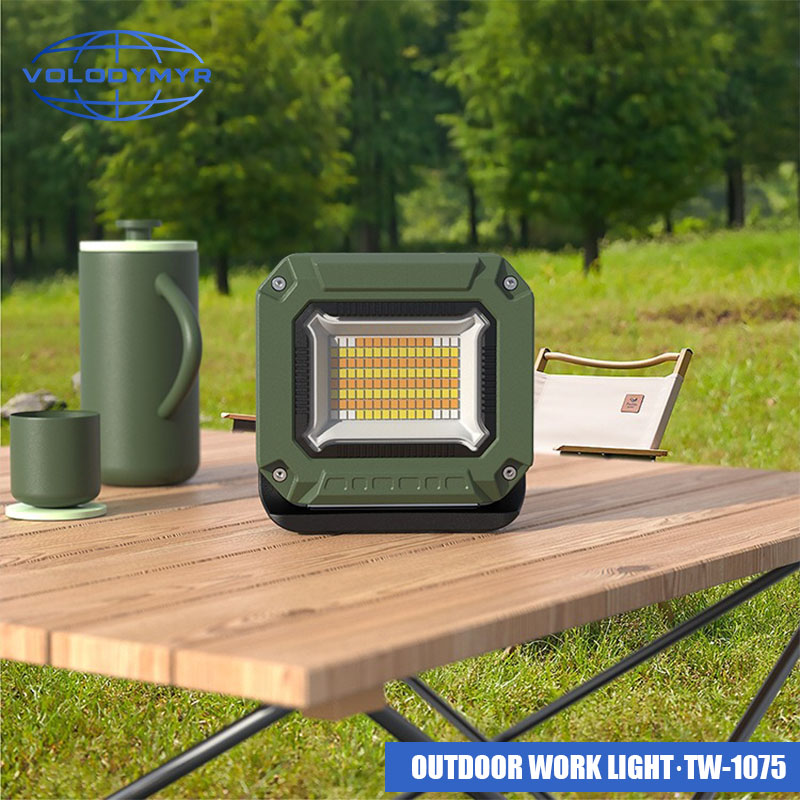 Outdoor Camping Tent Waterproof - VOLODYMYR LED التخييم خيمة ضوء كشاف